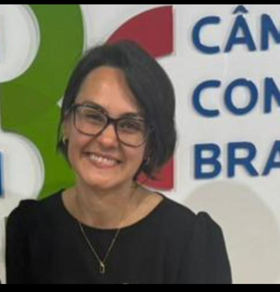Ana Carolina Arruda, Adjunto Jurídico e Administrativo na Tarumã